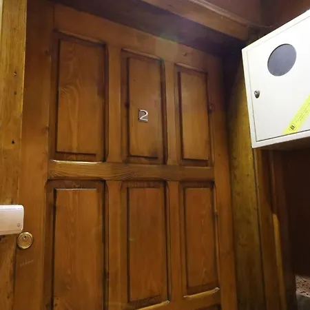 Batorego Cosy 2 Apartment *